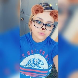 Meet your Posher, Roxy